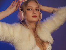 trinnitysweet Live Webcam on BongaCams