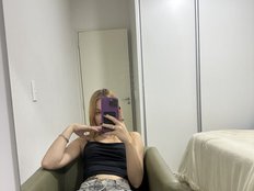 Ruivinha1 Live Webcam on BongaCams