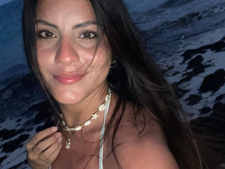 I just imagine your hands running over me ☺️