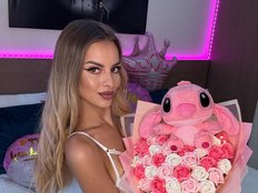 άβαταρ του/της aneblondie