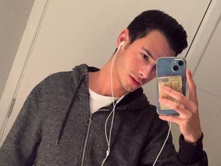 mee