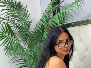 Your Favorite Black Hair Girl 🌸