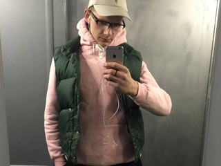 Pink Green Cast