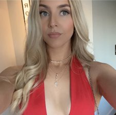 Crystaleyez8