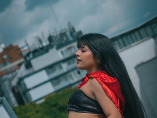 pink hood 🐺❤️