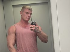 Pasha981 Live Webcam on BongaCams