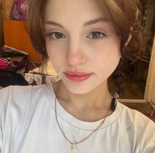 LezlieBellemy