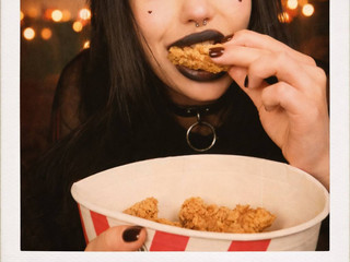 I love to eat
