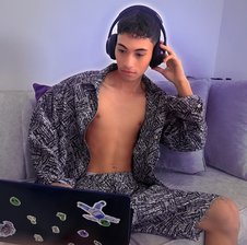 Yulian_69