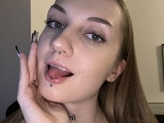 AlexaKisses