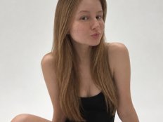 EmmaWise2211 Erotik Cam Profil auf Sex-Cam.sex