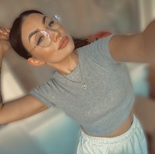 Lili52