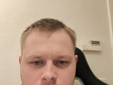 Shark981 Live Webcam on BongaCams