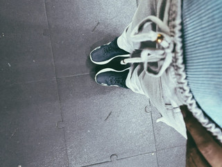feet