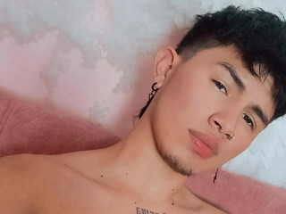 It's not just a look... it's an invitation.