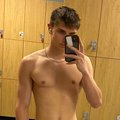 HornyYoungboy22cm