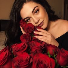 Vikky_Beauty