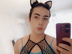 Bela77 Live Webcam on BongaCams