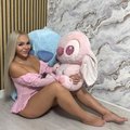 DaisyAbby03