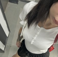 KiraLeo