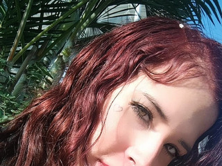 A mesmerizing gaze