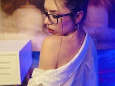 EmaMiller Live Webcam on BongaCams