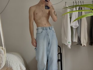 Webcam model Krastin1