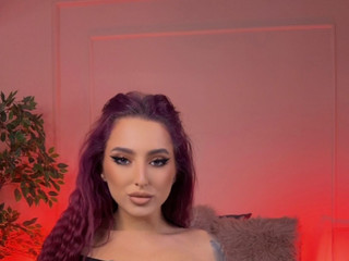 I wanna be that fantasy that you got on your mind