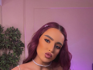 Hold me down, whisper dirty things and make me cra