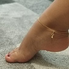 florys-feet