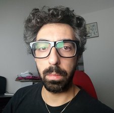 agasaselfsuck1