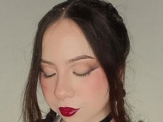 PetiteIvoryqueens private show