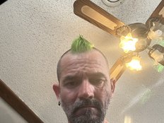 dozerlildick Live Webcam on BongaCams