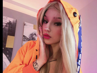 RUNA YOMOZUKI COSPLAY