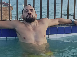 Na piscina