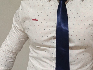 Eu pegando no volume