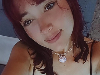 DO YOU LIKE THIS LACE SET