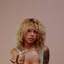 LucyMeneses