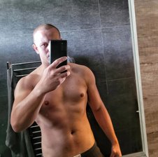 MrLicker5