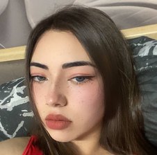 CarlottaMcclenton