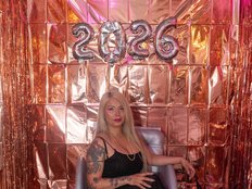 melo-debora1 — LIVE on BongaCams