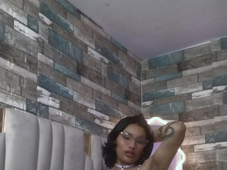 love meeeee