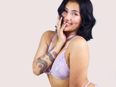 PEACHY-TAY Live Webcam on BongaCams