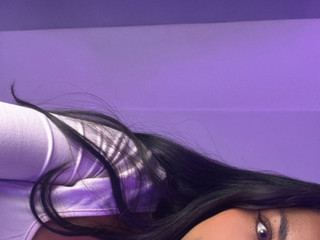 Do you like my look, dear lovers?