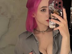 Alice-World8 Live Webcam on BongaCams