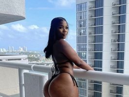 Sweetjuicyass-1