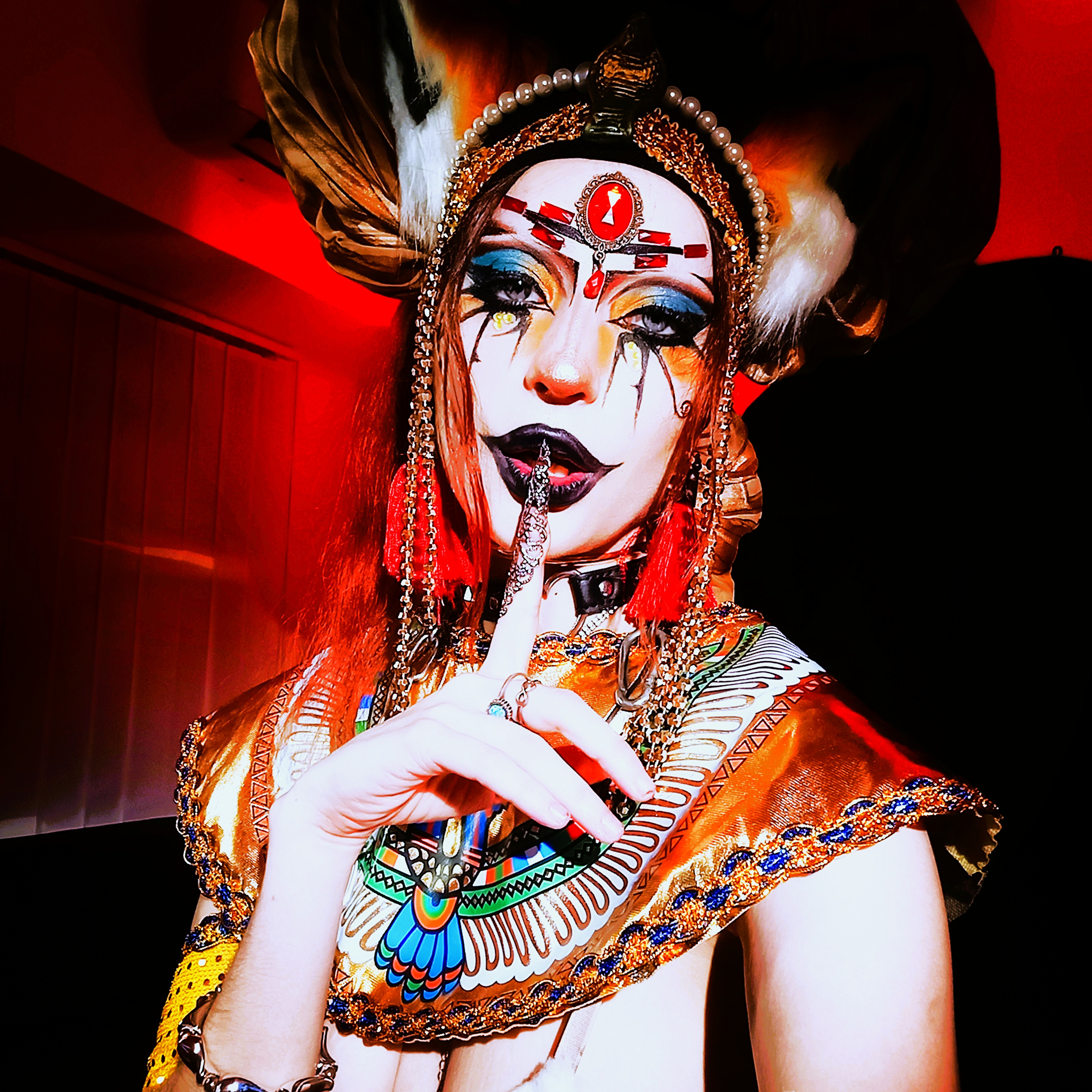 EmpressMorrigan You call it control. I call it curiosity — how far will you go just to please me? image: 1