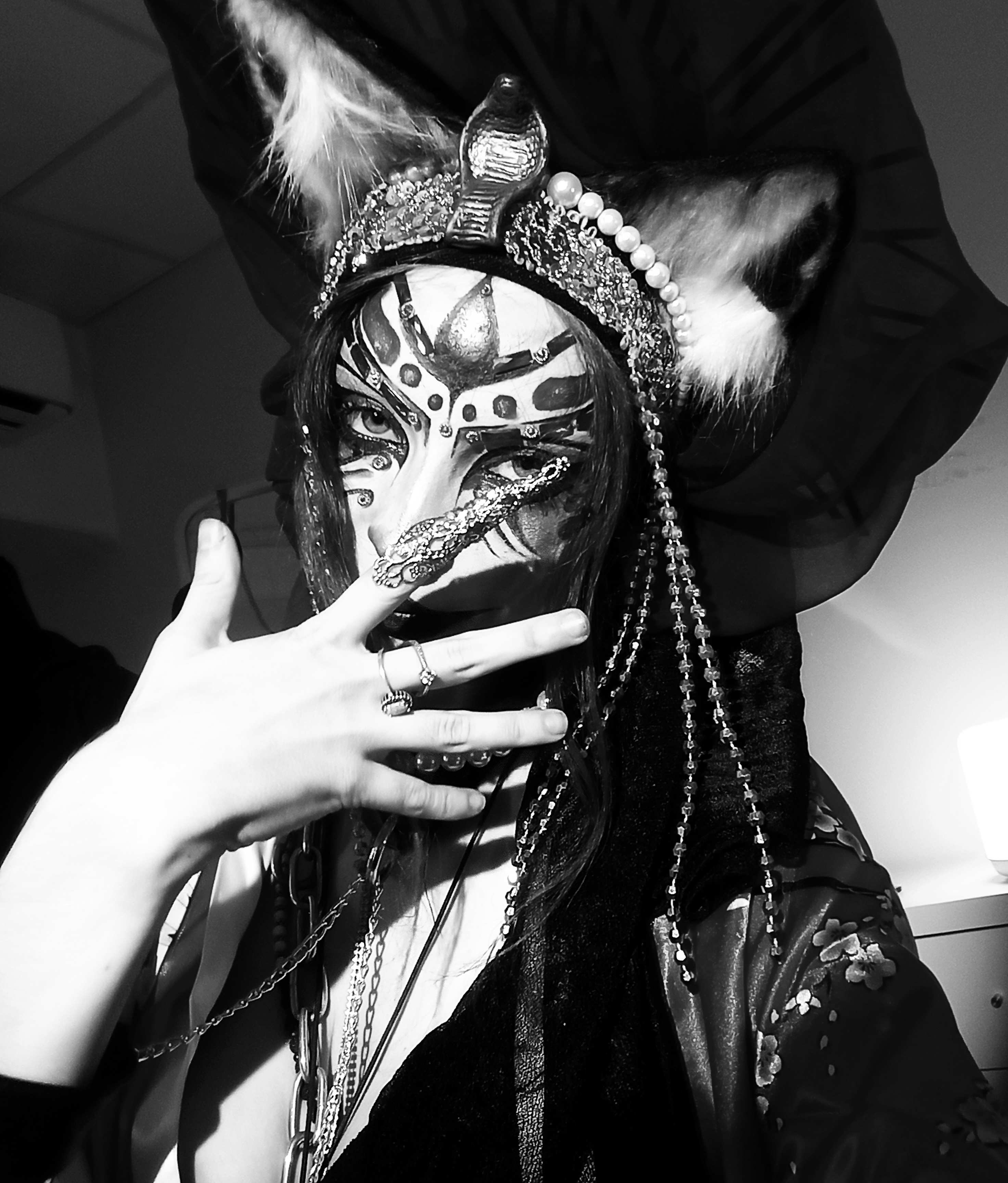 EmpressMorrigan You crave the unknown, don’t you? That edge between pain and pleasure where I wait image: 1