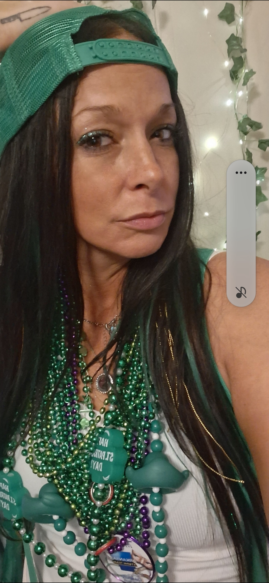 Bambi-40 Playlist image: 1