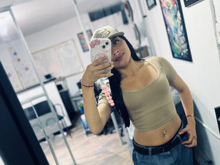 Hi